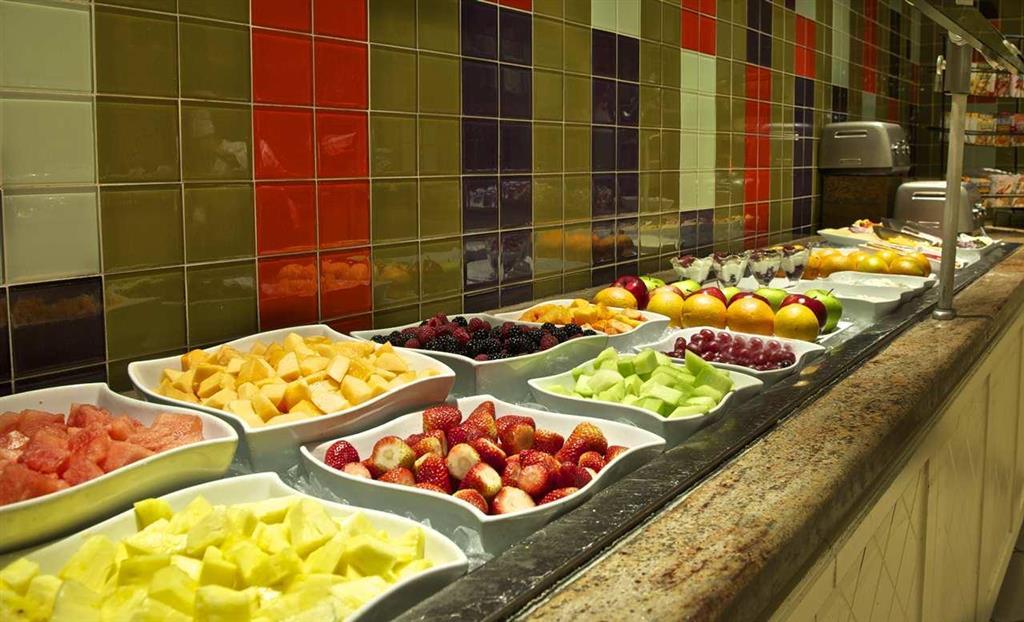 Hilton Hotel 4*