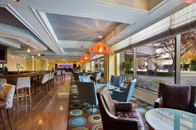 Hilton 4*